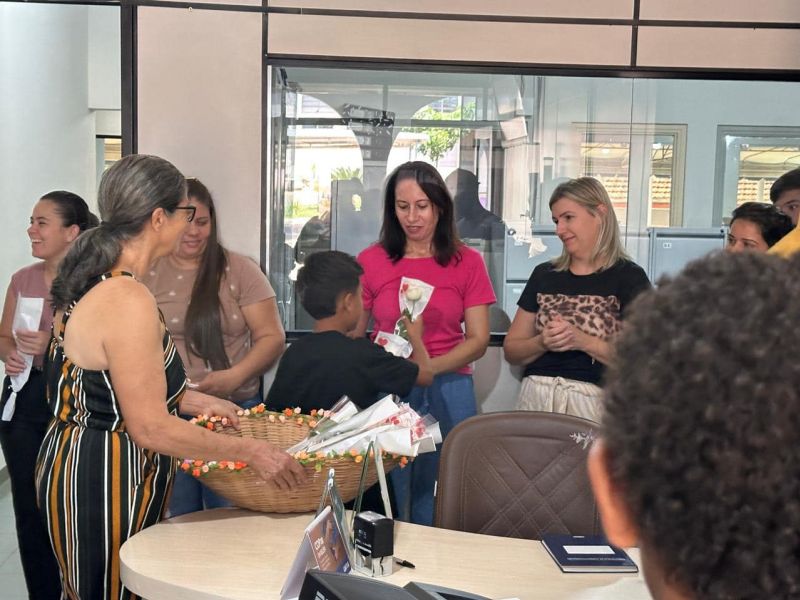 =CRAS de Tuneiras do Oeste promove linda homenagem às mulheres em comemoração ao Dia Internacional da Mulher 🌹💐
